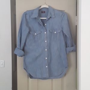 UNtuck It Chambray Tunic Buttondown